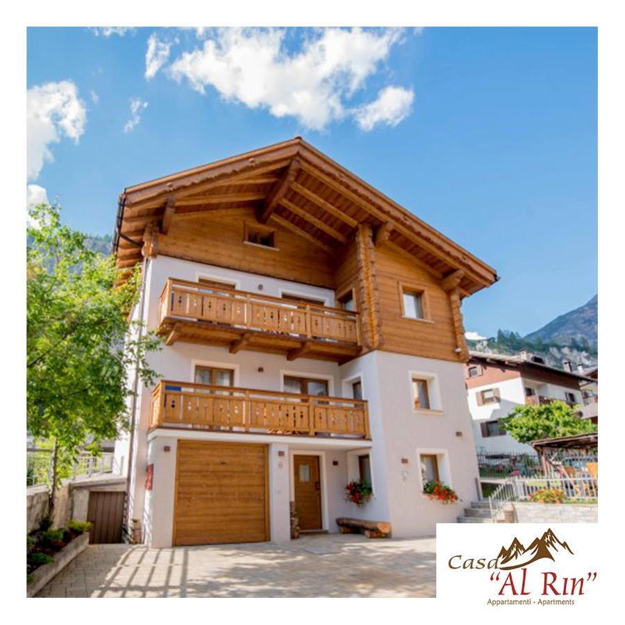 Apartamento Casa Al Rin Isolaccia Exterior foto