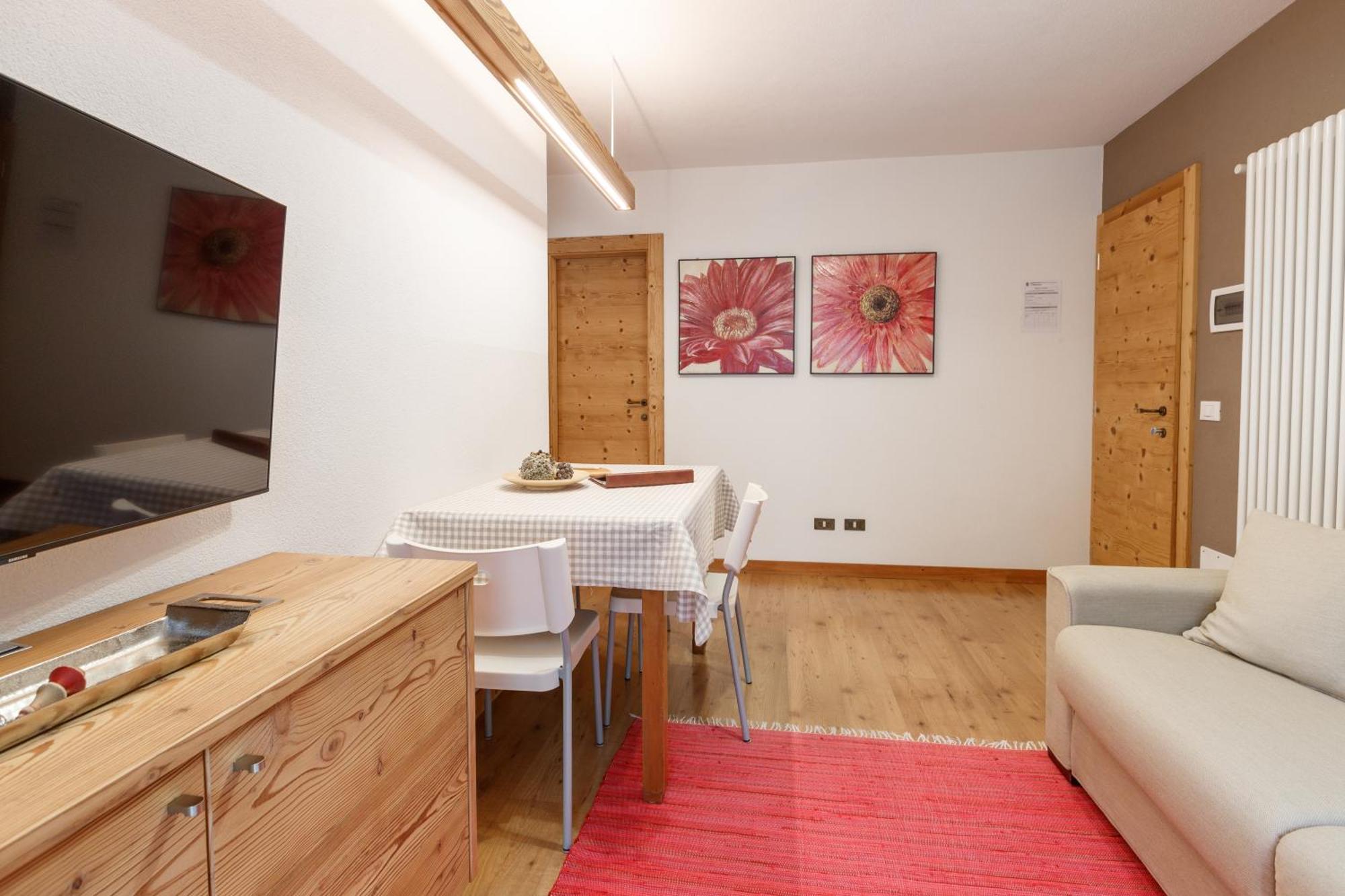 Apartamento Casa Al Rin Isolaccia Exterior foto