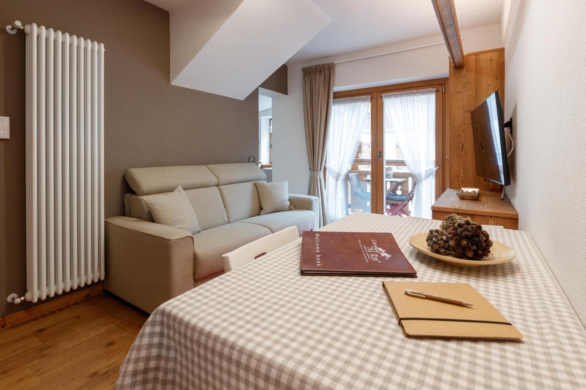 Apartamento Casa Al Rin Isolaccia Exterior foto