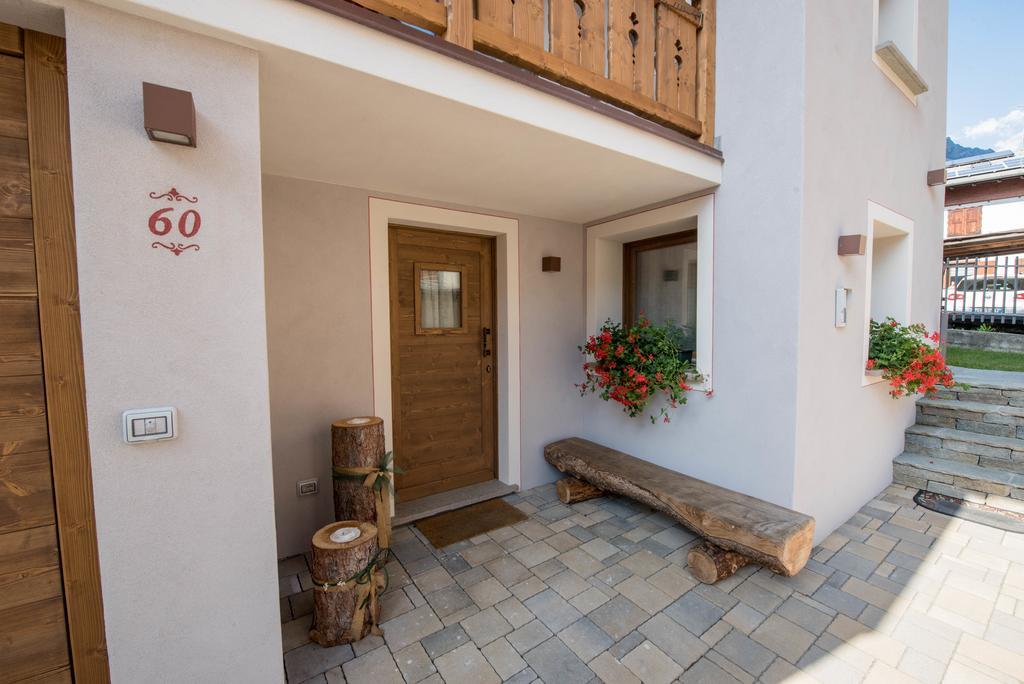 Apartamento Casa Al Rin Isolaccia Exterior foto